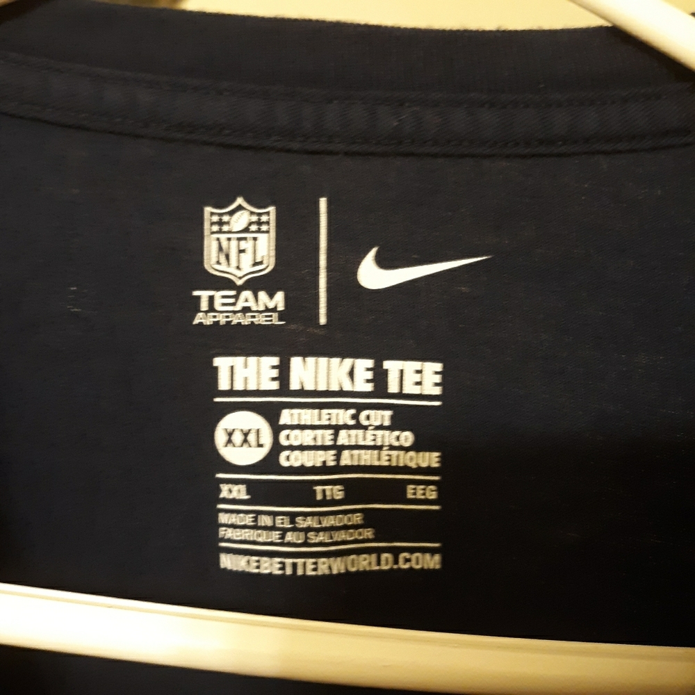 NWOT New England Patriot Nike Tee